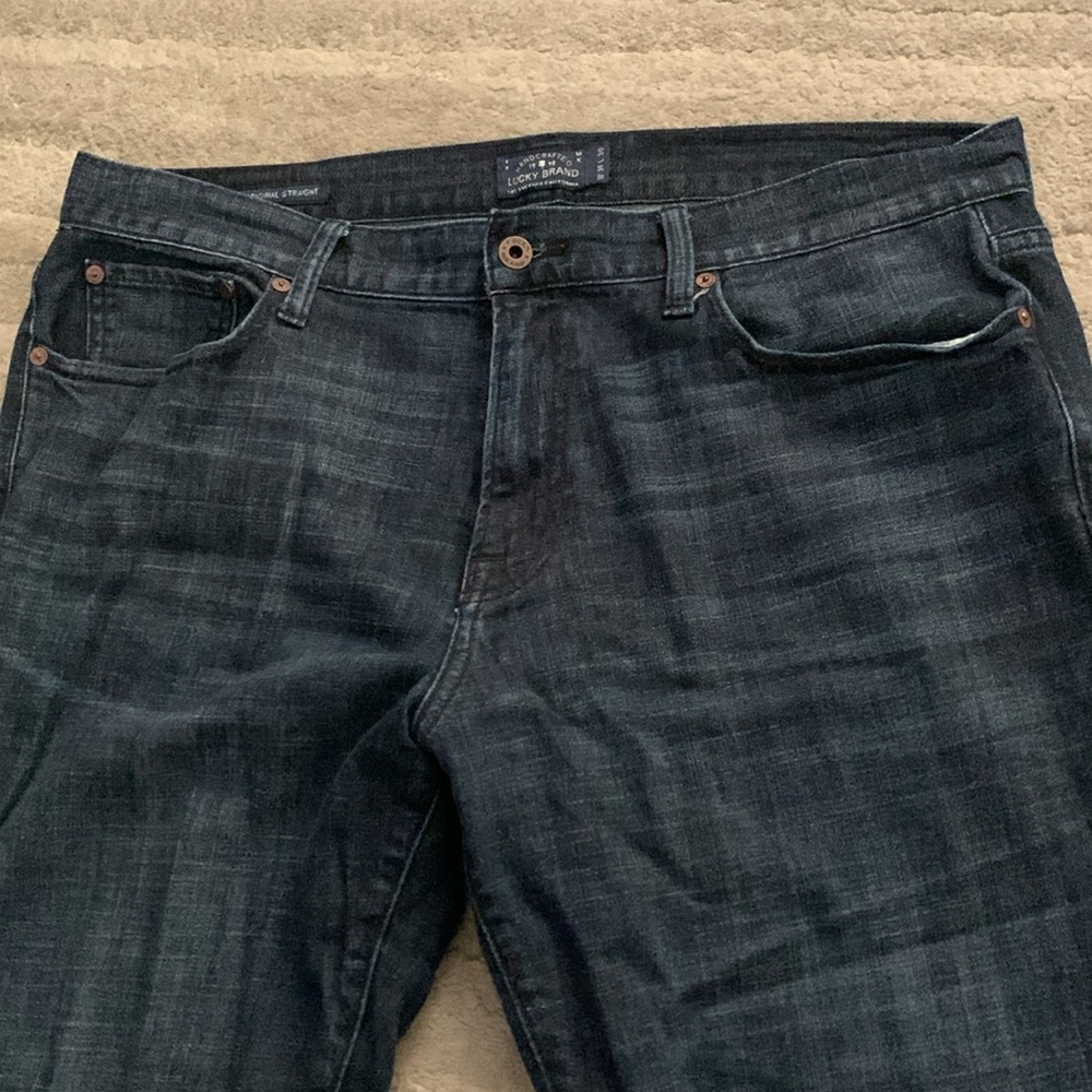 Men’s Lucky Jean Size 36 x 30 Dark wash 221 Original Straight